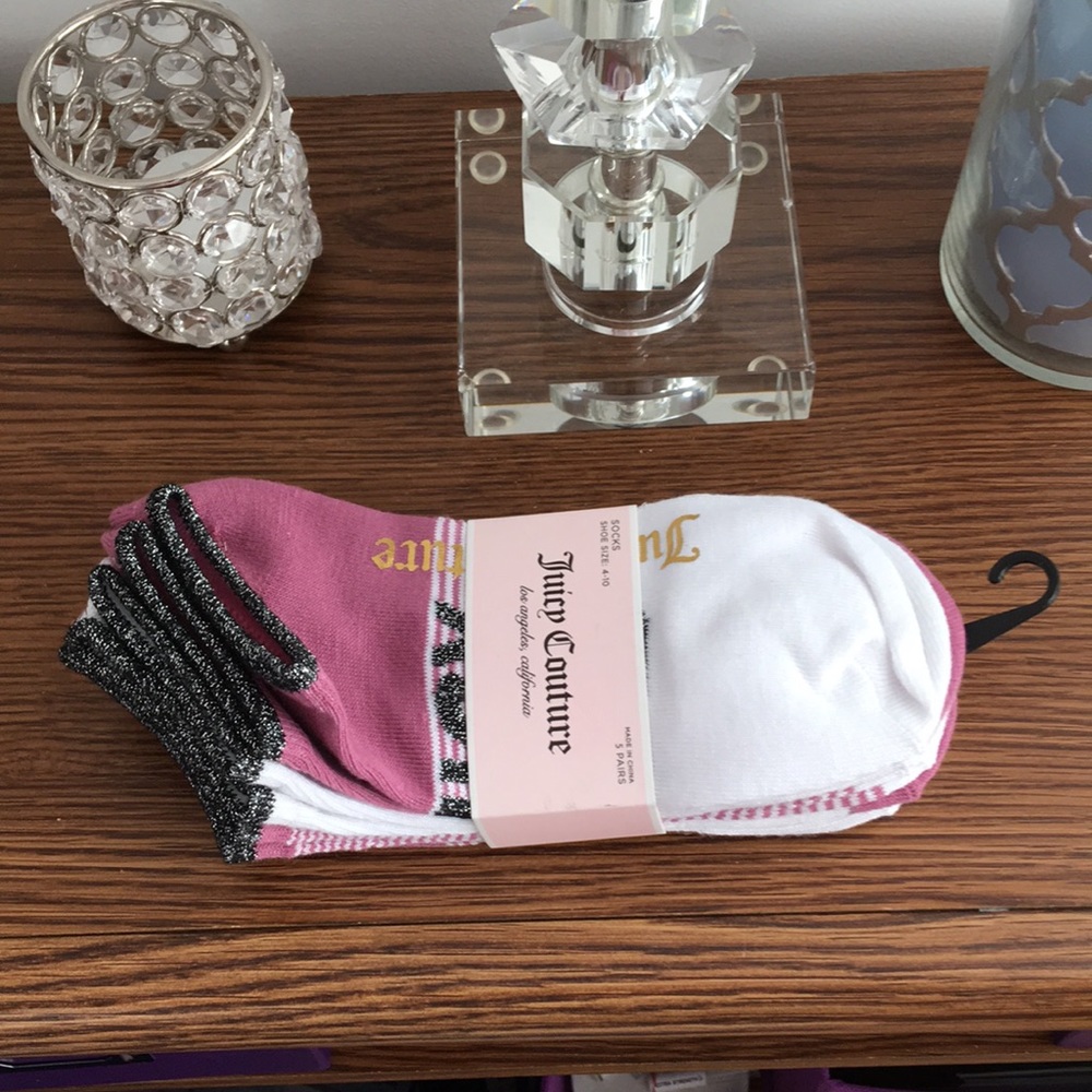 Juicy Couture low rise socks